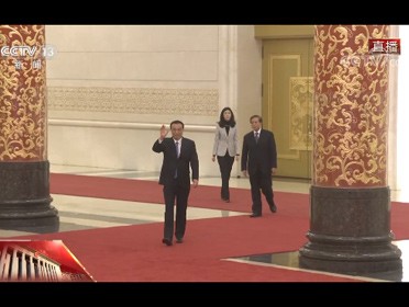 [視頻]直播回看：李克強總理出席記者會并回答中外記者提問