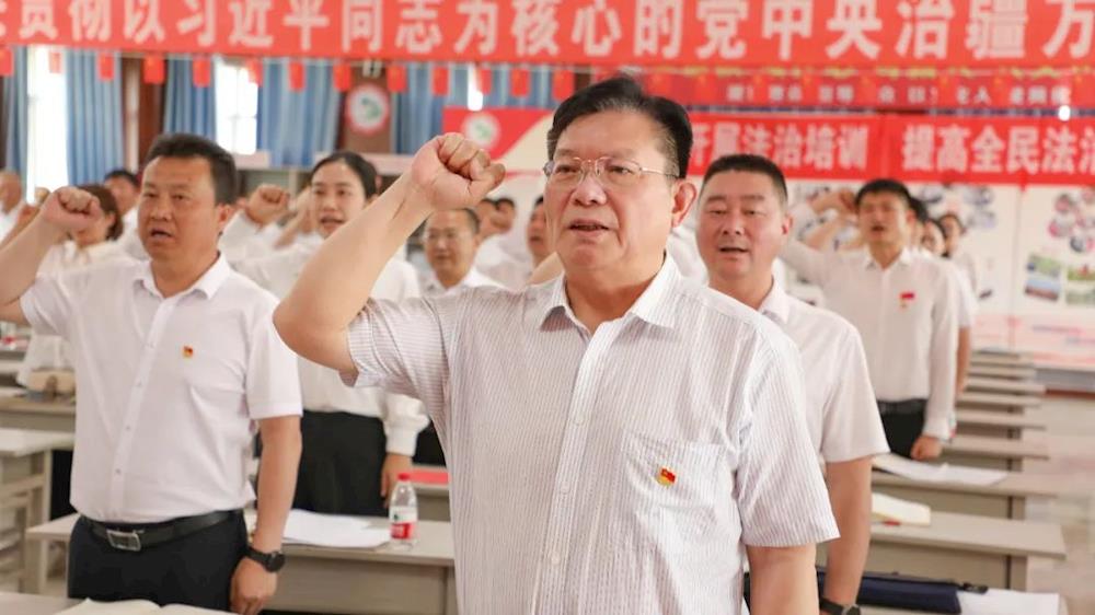 丁翊強參加所在黨支部主題黨日活動