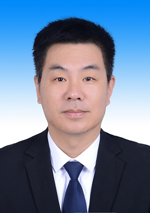 王小強