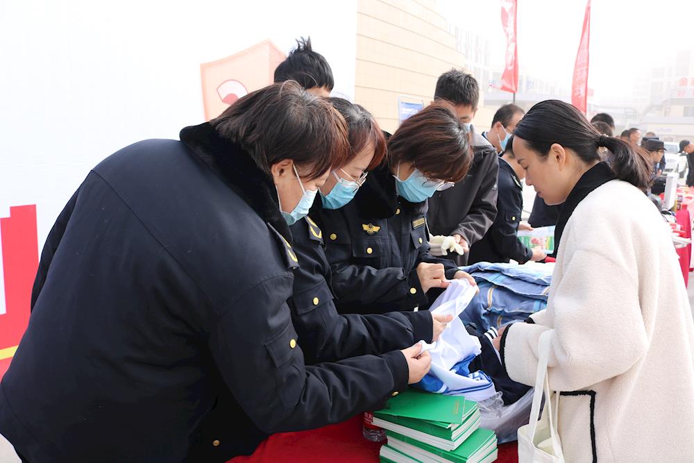 阿拉爾纖維檢驗所開展陽光3·15 纖檢伴您行活動