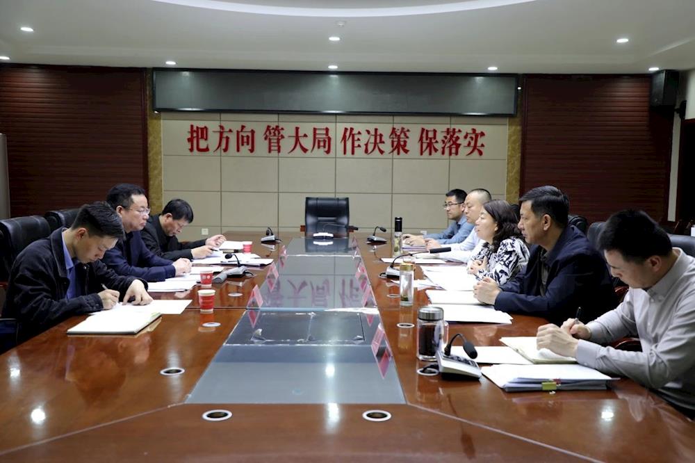 師市領(lǐng)導(dǎo)來十一團調(diào)研