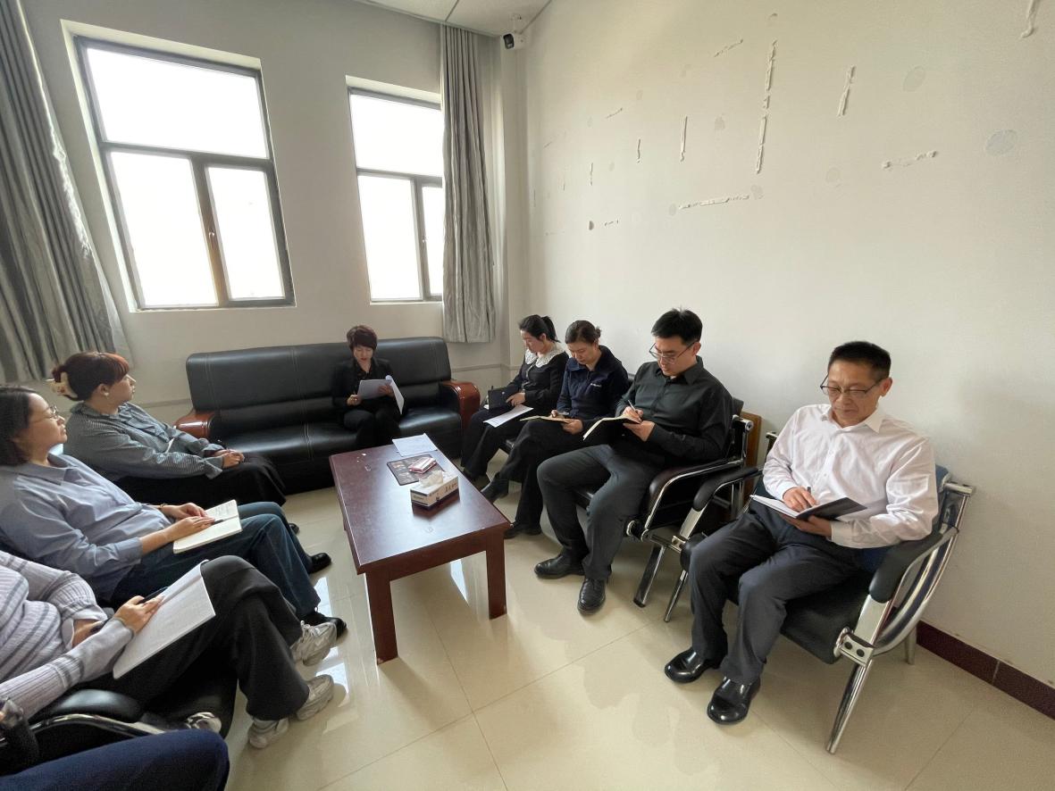華元擔保公司開展“金融助企 早春行動”主題黨日活動